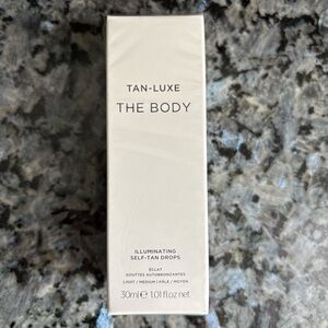 Tan-Luxe Illuminating Self-Tan Drops Light/Medium